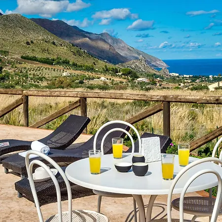 Elegant With Private Pool And Sea View Villa Castellammare del Golfo